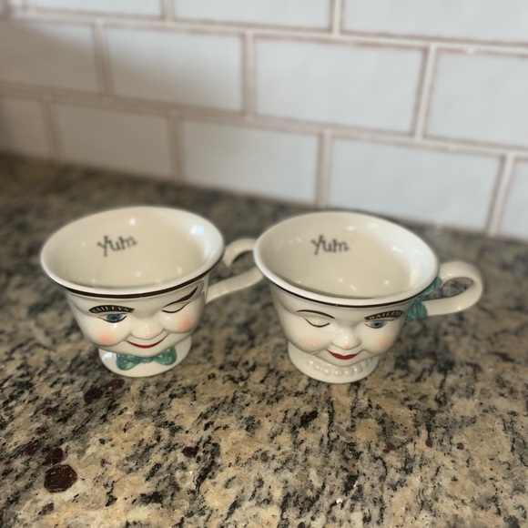 Vintage 1996 Mr & Mrs Winking Face Baileys Mugs - - Picture 2 of 6